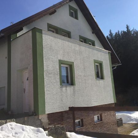 Apartamento Standa Sluka Udoli Albrechtic Albrechtice v Jizerskych horach Exterior foto